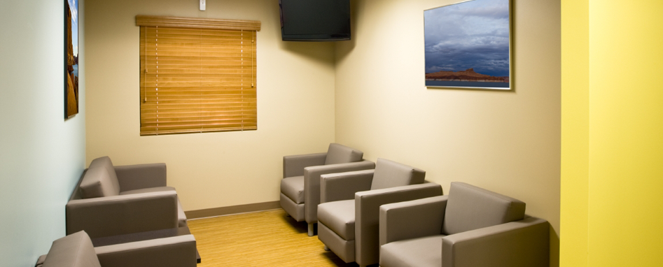 当院は、何でも相談できる「かかりつけ医」として患者さんの病気について丁寧に分かりやすく説明し、納得していただける医療を心がけ、地域医療に貢献できるよう努力していきたいと思っております。どうぞよろしくお願い致します。