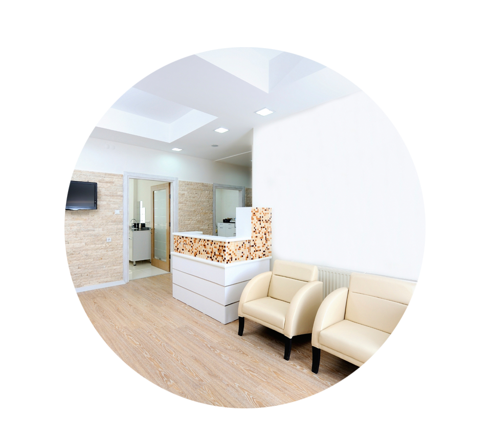 当院は、何でも相談できる「かかりつけ医」として患者さんの病気について丁寧に分かりやすく説明し、納得していただける医療を心がけ、地域医療に貢献できるよう努力していきたいと思っております。どうぞよろしくお願い致します。